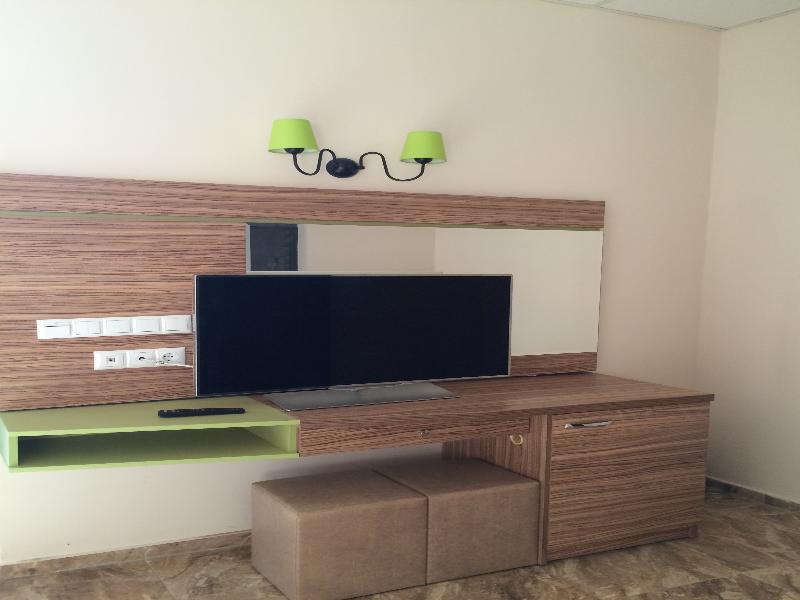 Tm Deluxe Hotel Pantai Sunny Bagian luar foto